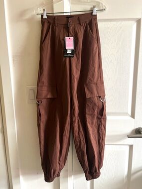 PrettyLittleThing chocolate brown cargo joggers Size 4